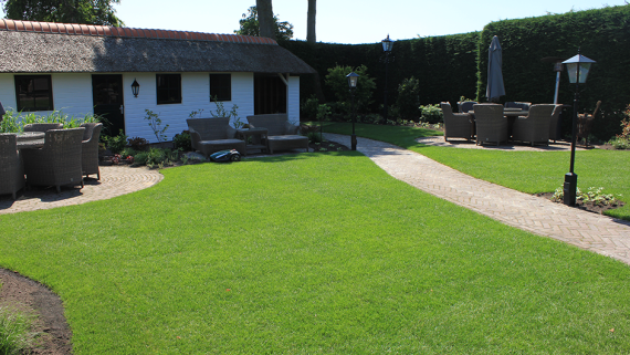 Strakke-tuin5